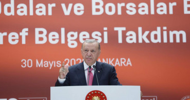 Cumhurbaşkanı Erdoğan’dan seçim zaferi konuşması: Ülkemiz için hayal kuran herkes kazanandır