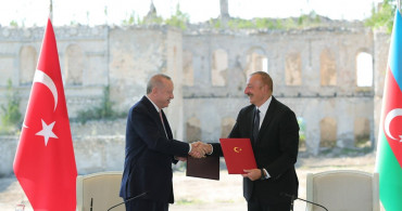 Cumhurbaşkanı Recep Tayyip Erdoğan ve İlham Aliyev, Şuşa Beyannamesi'ni İmzaladı