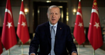 Cumhurbaşkanı Recep Tayyip Erdoğan'dan bayram mesajı: 'Güçlü Türkiye'nin inşasında gerilemeye meydan vermeyeceğiz!'