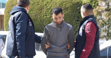 Denizli'de Bıçaklı Gasp Sanıkları Gözaltına Alındı