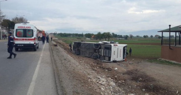 Denizli'nin Acıpayam İlçesinde Öğrencileri Taşıyan Otobüs Kaza Yaptı! 34 Kişi Yalanandı