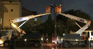 Kocaeli'nde korku dolu anlar: Deprem olduğunu sandılar sokağa çıktılar