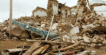 Deprem Profesöründen Olay Açıklama: Türkiye'de Hiçbir Yerde Deprem Olmasa Bile Orada Olur