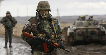 Donbas'ta 1 Ukrayna Askeri Hayatını Kaybetti