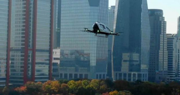 Drone Taksi EHang 216 İlk Kez Şehir Semalarında Uçtu