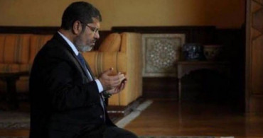 Dünya Müslüman Alimler Birliği Genel Sekreteri: Mursi Ölmedi, Öldürüldü