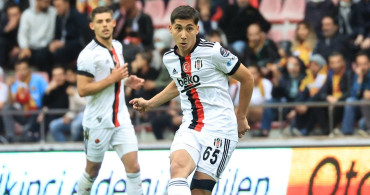 Emirhan İlkhan, Beşiktaş'ta Valerien Ismael'in kendisine güvendiğini ve bu yüzden de daha rahat oynadığını söyledi