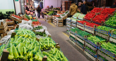 Enflasyon, en çok mutfakta hissediliyor! Sebze ve meyvelerin fiyatları cep yakıyor