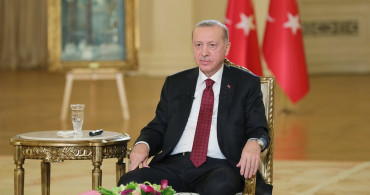 Erdoğan'dan Sedef Kabaş Açıklaması: 'Cumhurbaşkanlarına Hakaret Etmek Her Ülkede Suçtur'