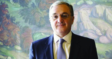 Ermenistan Dışişleri Bakanından Zafer Günü'nde Skandal Paylaşım
