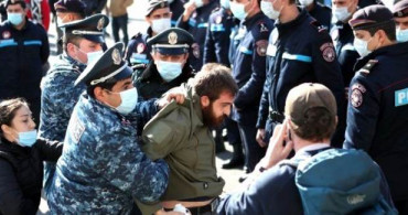 Ermenistan'da Paşinyan Karşıtı Gösteri Başlatan Muhalefet Liderleri Gözaltına Alındı!