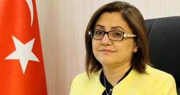 Fatma Şahin O Anlarda Göz Yaşlarını Tutamadı 