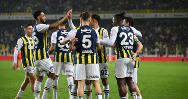 Fenerbahçe Adanaspor'u gole boğdu: Batshuayi maça damgasını vurdu