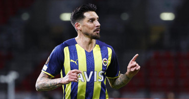 Fenerbahçe - Beşiktaş Derbisinde Jose Sosa'nın Neden Oynamadığı Ortaya Çıktı!