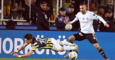 Fenerbahçe-Beşiktaş maçında tartışmalı pozisyonlar! Rıdvan Dilmen: Karar doğru değil