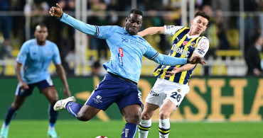 Fenerbahçe zirve yarışını 4 golle sürdürdü: Evinde Adana Demirspor'u mağlup etti