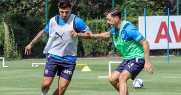 Fenerbahçe'de takımın yıldız futbolcuları Mesut Özil ve Ozan Tufan kadro dışı bırakıldı!