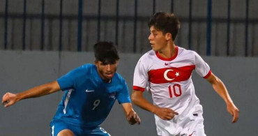 Fenerbahçeli Arda Güler'in Türkiye U17 takımından hocası Soykan Başar, futbolcu hakkında dikkat çeken açıklamalar yaptı!