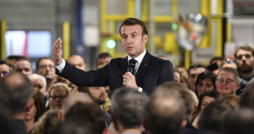 Fransa Cumhurbaşkanı Emmanuel Macron: Müslümanların veya Yahudilerin dinlerinin emrettiği gibi yemek yemelerini engelleyen bir Fransa istemiyorum