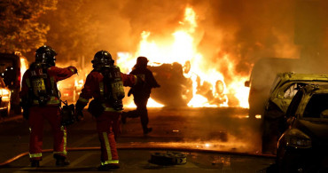 Fransa yangın yerine döndü: Sokağa çıkma yasağı ilan edildi