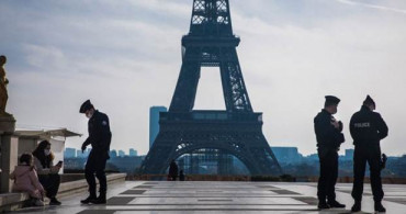 Fransa'da Toplam Vaka Sayısı 2 Milyona Yaklaştı
