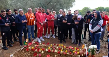 Galatasaray heyeti, Yiğit Kurt'un mezarını ziyaret etti