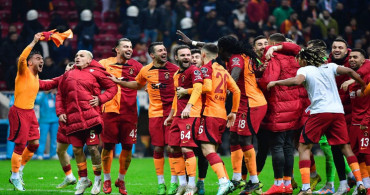 Galatasaray ilk veda gerçekleşti: Oyuncu Süper Lig’de kalıyor