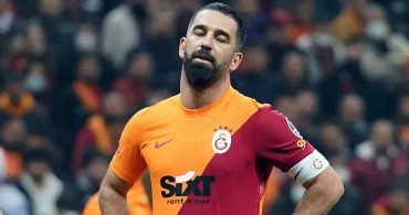Galatasaray'da kadro dışı kaldığı konuşulan Arda Turan hakkında açıklama yapıldı!