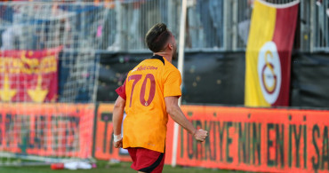 Galatasaray'ın genç yıldızı Yunus Akgün, Sigma Olomouc ile oynanan hazırlık maçı sonrası açıklamalarda bulundu.