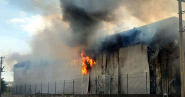Gebze'de Arşiv Deposunda Yangın Çıktı