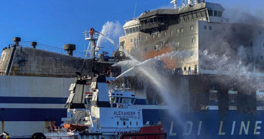 Gözler yeniden Kızıldeniz’e çevrildi: Yunanistan gemisi dron ve füzelerle vuruldu
