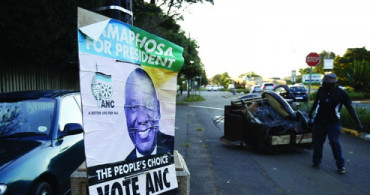 Güney Afrika'da Düzenlenen Seçimin Galibi Afrika Ulusal Kongresi Oldu