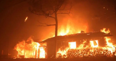 Güney Kore'de Yangın, Binlerce Kişi Tahliye Edildi