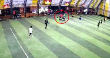 Halı sahada korkunç olay! Siirt'te futbol oynarken kalp krizi geçirdi: O anlar kameralara yansıdı