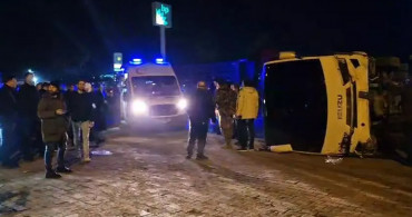 Hatay'da midibüs devrildi: 11 polis yaralandı