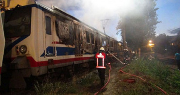 Haydarpaşa Garı Tren Vagonlarında Yangın Çıktı