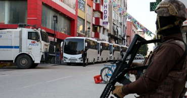 HDP Adana İl Binasında Kozmik Oda Kurulmuş