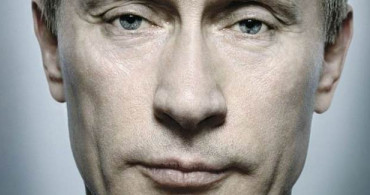 Her Taşın Altından Putin Çıkıyor