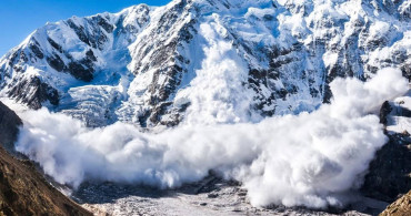 Himalayalar’da çığ felaketi: Çok sayıda ölü var