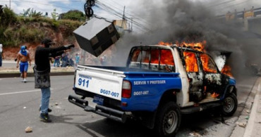 Honduras'ta Düzenlenen Protestolarda 25 Kişi Yaralandı