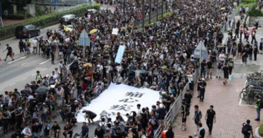 Hong Kong'da Protestoların Önü Alınamıyor