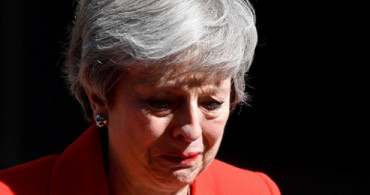 İngiltere Başbakanı Theresa May İstifa Edeceğini Açıkladı