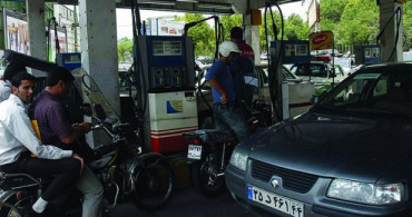 İran'da Benzin Satışında Kota Uygulaması