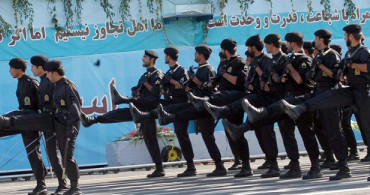 İran'da Devrim Muhafızlarına Saldırı: 3 Asker Öldü
