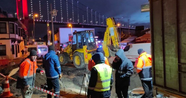 İsale patladı Ortaköy’de sokaklar göle döndü: Birçok iş yeri zarar gördü