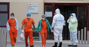 İspanya'da 12 Bin 298 Sağlık Çalışanında Coronavirüs Saptandı