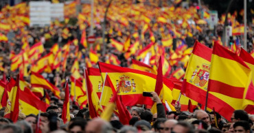 İspanya’da erken seçim heyecanı başladı: Milyonlarca kişi sandık başına gitti
