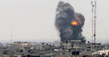 İsrail Gazze'ye Hava Saldırısı Başlattı