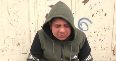 İsrail Güçleri Küçük Çocuğa Biber Gazıyla Saldırdı