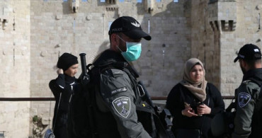 İsrail Polisi Doğu Kudüs'te Filistinlilere Covid-19 Testi Yapılan Kliniği Kapattı